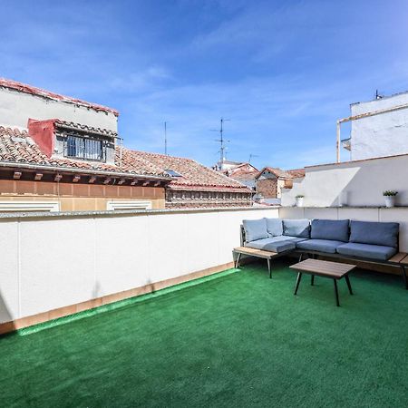 Atico Reformado Con Terraza En Tirso De Molina Para 4 Personas Alquiler Temporal มาดริด ภายนอก รูปภาพ